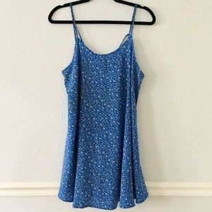 LIKE NEW Boutique Boho Flowy Floral Swing Dress